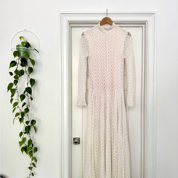 Commense Semi-Sheer Mock Neck Lace Flowy Long Dress - Picture 9 of 9
